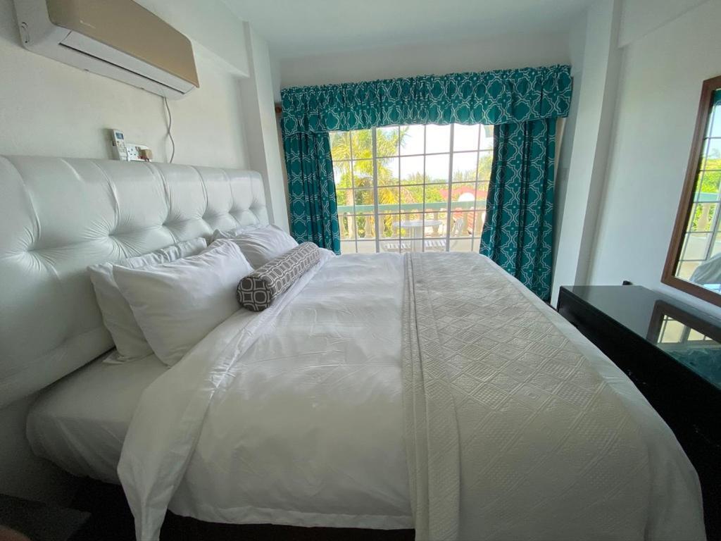 Match Resort Порт-Антонио Экстерьер фото